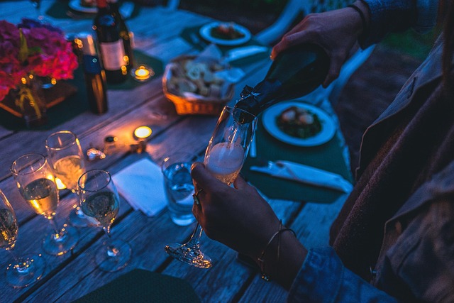 Champagne i det danske hjem fra opbevaring til hverdagsbrug